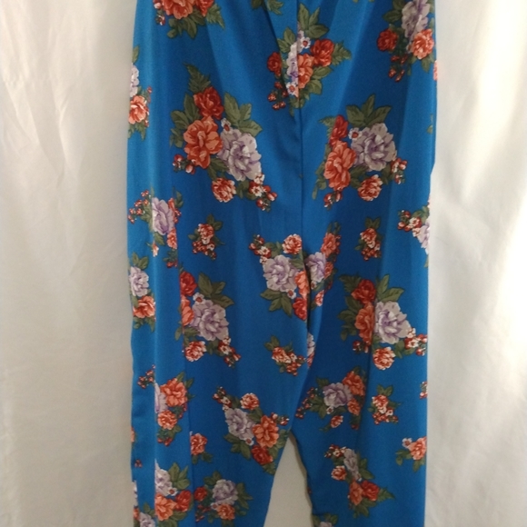 Kristin Nicole Floral Belted Pant - Picture 5 of 8